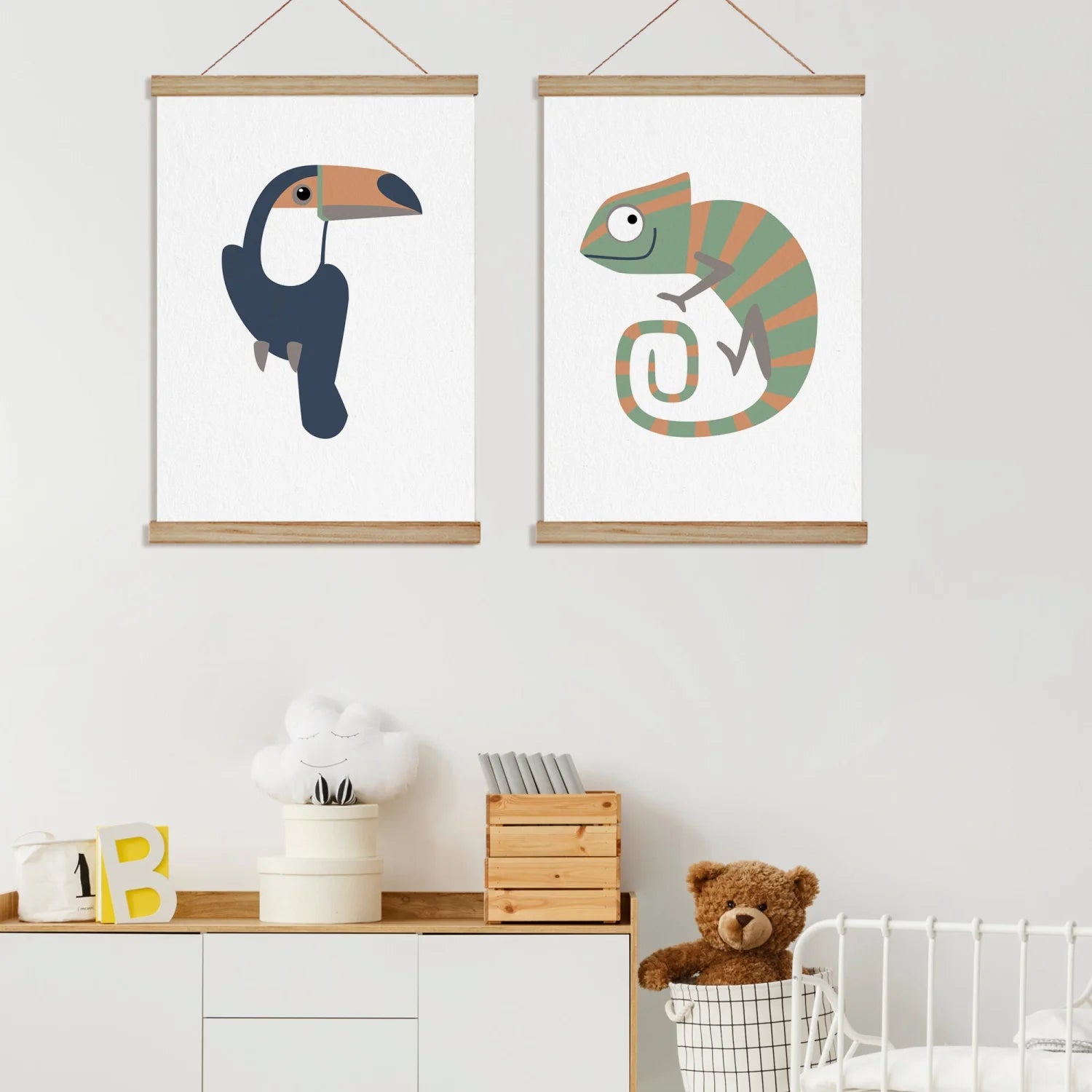 Toucan and Chameleon Print - Prints Animals